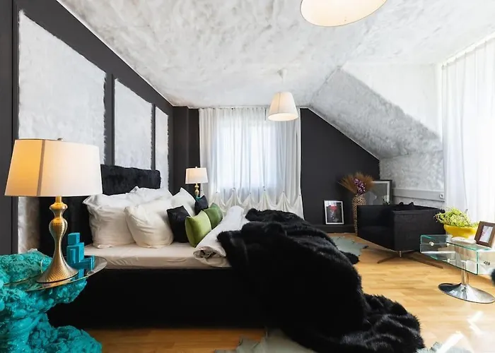 Free Parking-3Br-200M2 House-Ac-1000M2 Garden
